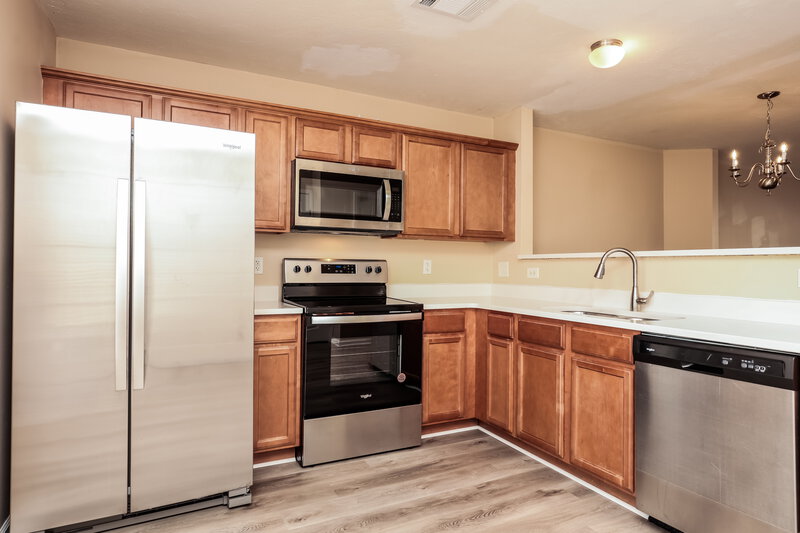 2,240/Mo, 8026 Logan Dr La Vergne, TN 37086 Kitchen View 2