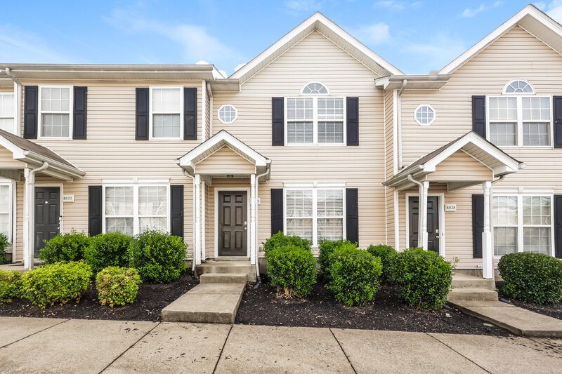 1,610/Mo, 8030 Logan Dr La Vergne, TN 37086 External View