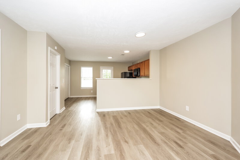 1,610/Mo, 8030 Logan Dr La Vergne, TN 37086 Dining Room View