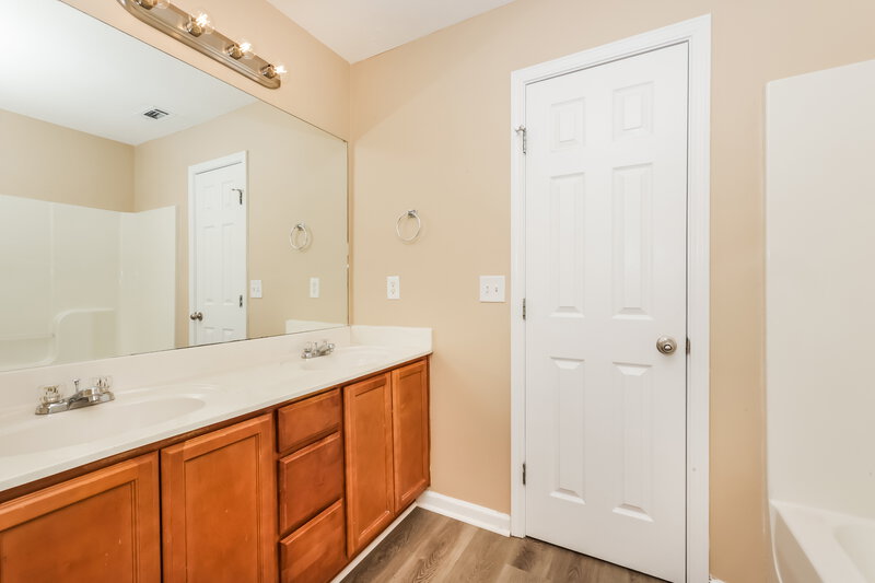 1,685/Mo, 8034 Logan Dr La Vergne, TN 37086 Misc View 10