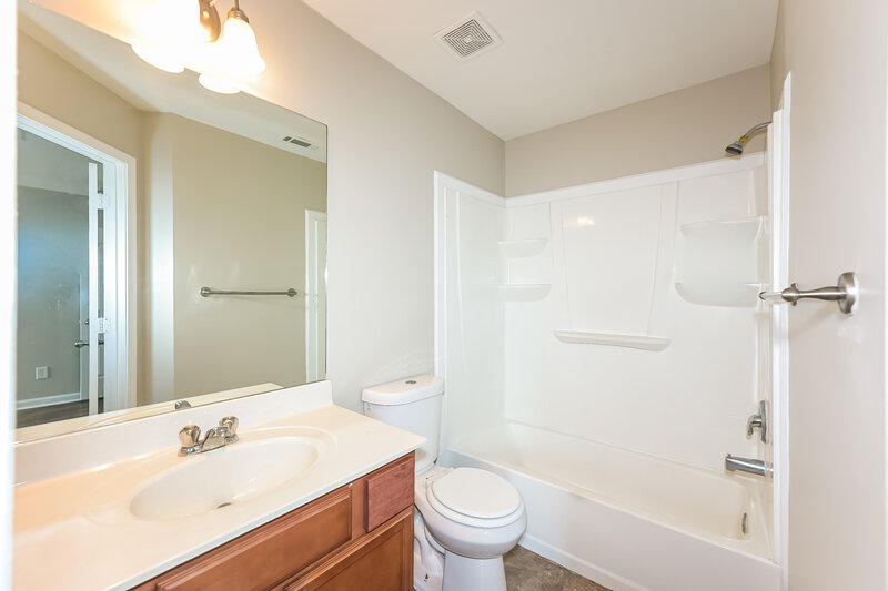 1,540/Mo, 8051 Logan Dr La Vergne, TN 37086 Misc View 9