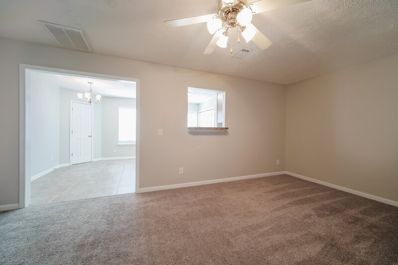 1,755/Mo, 104 David Bolin Dr La Vergne, TN 37086 Dining Room View
