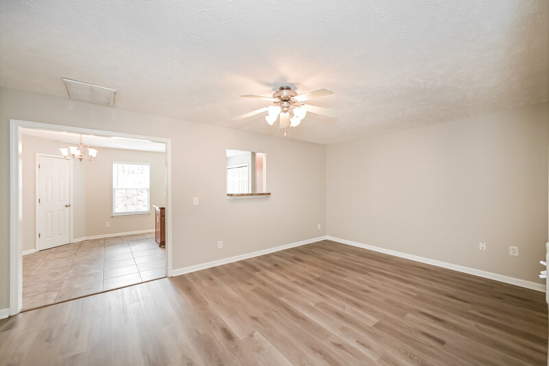 1,735/Mo, 104 David Bolin Dr La Vergne, TN 37086 Living Room View