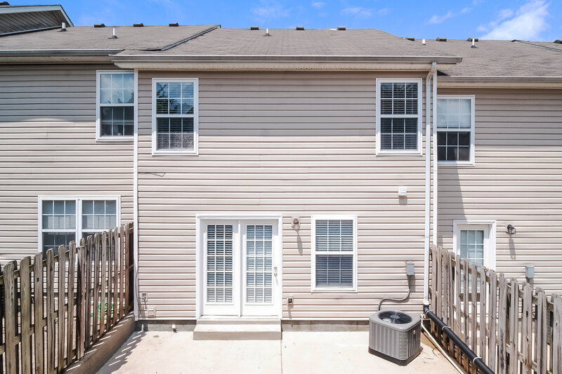 1,755/Mo, 104 David Bolin Dr La Vergne, TN 37086 Rear View