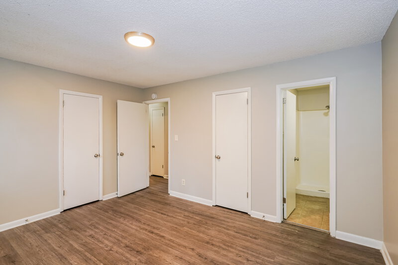 1,820/Mo, 152 Brookridge Dr La Vergne, TN 37086 Main Bedroom View 2