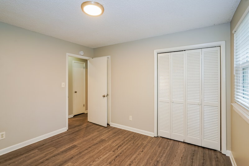 1,820/Mo, 152 Brookridge Dr La Vergne, TN 37086 Bedroom View