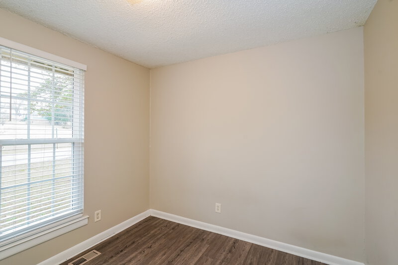 1,820/Mo, 152 Brookridge Dr La Vergne, TN 37086 Bedroom View 3