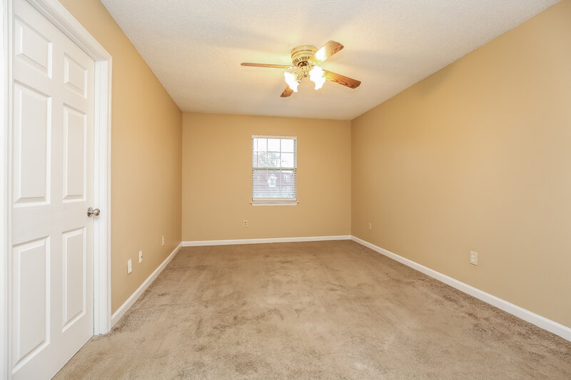 3,950/Mo, 165 Bill Stewart Blvd La Vergne, TN 37086 Main Bedroom View 2