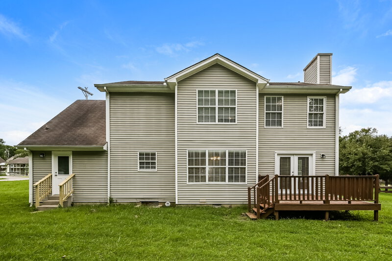 2,125/Mo, 165 Bill Stewart Blvd La Vergne, TN 37086 Rear View