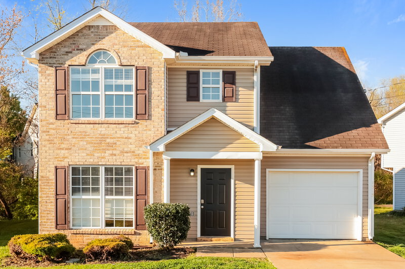 1,920/Mo, 1313 E Nir Shreibman Blvd La Vergne, TN 37086 External View
