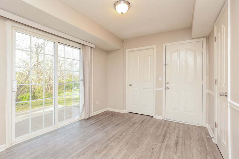 1,920/Mo, 1313 E Nir Shreibman Blvd La Vergne, TN 37086 Bedroom View 2