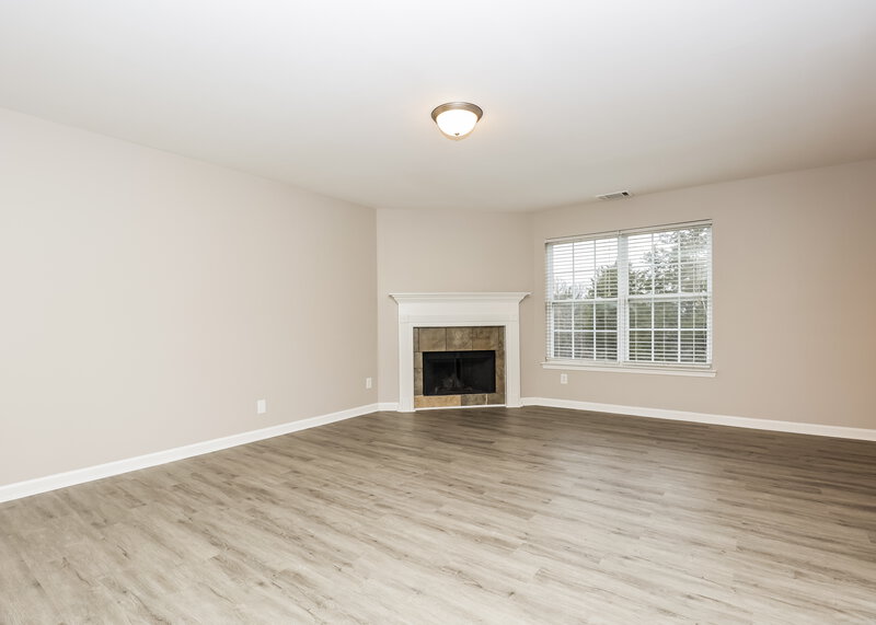 1,990/Mo, 1105 Modesto Ct La Vergne, TN 37086 Living Room View