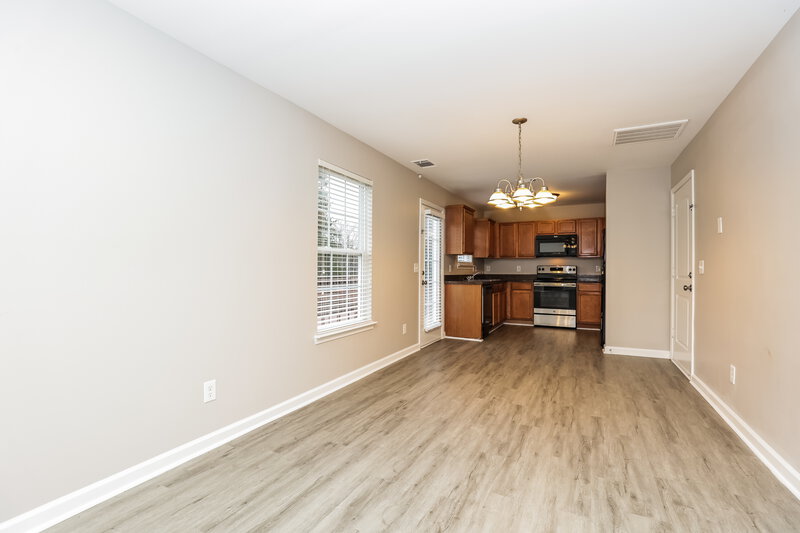 1,990/Mo, 1105 Modesto Ct La Vergne, TN 37086 Living Room View 3