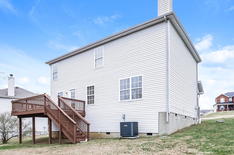 1,990/Mo, 1105 Modesto Ct La Vergne, TN 37086 Rear View