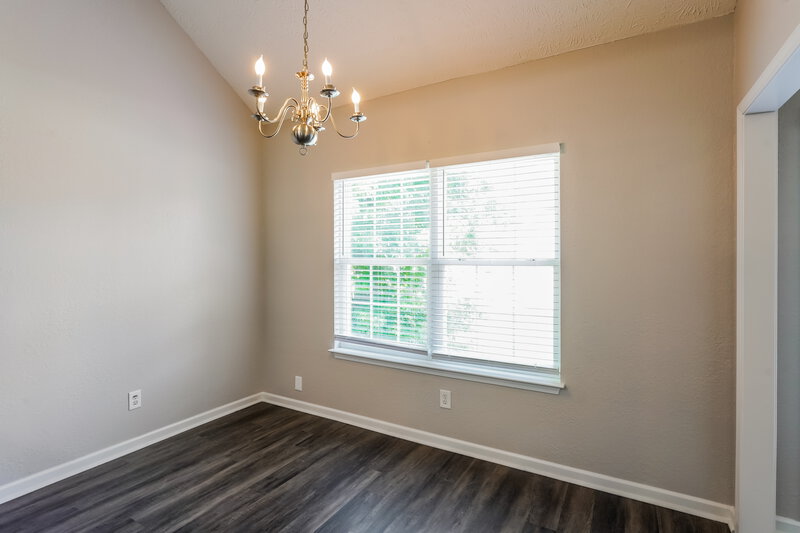 1,730/Mo, 273 Mary Joe Martin Dr La Vergne, TN 37086 Dining Room View