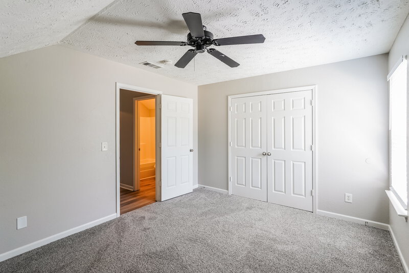 1,730/Mo, 273 Mary Joe Martin Dr La Vergne, TN 37086 Bedroom View 4