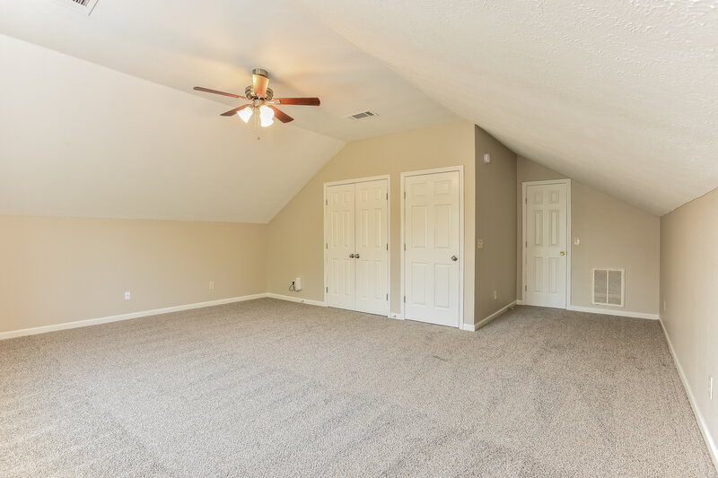 1,985/Mo, 1118 Benton Mason Dr La Vergne, TN 37086 Family Room View 2