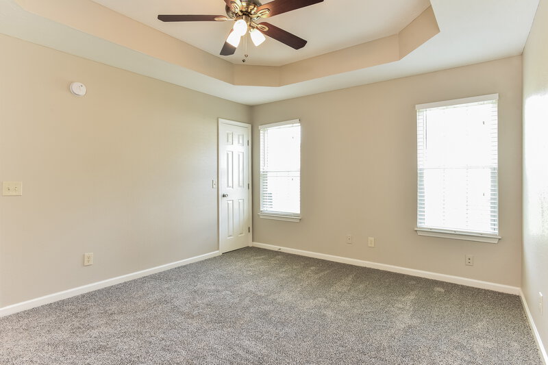 1,985/Mo, 1118 Benton Mason Dr La Vergne, TN 37086 Main Bedroom View 2