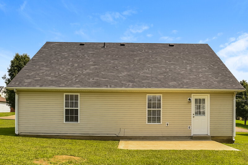 1,985/Mo, 1118 Benton Mason Dr La Vergne, TN 37086 Rear View
