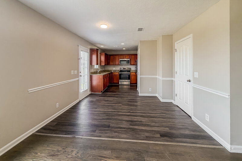 1,895/Mo, 927 Tom Hailey Blvd La Vergne, TN 37086 Living Room View 2