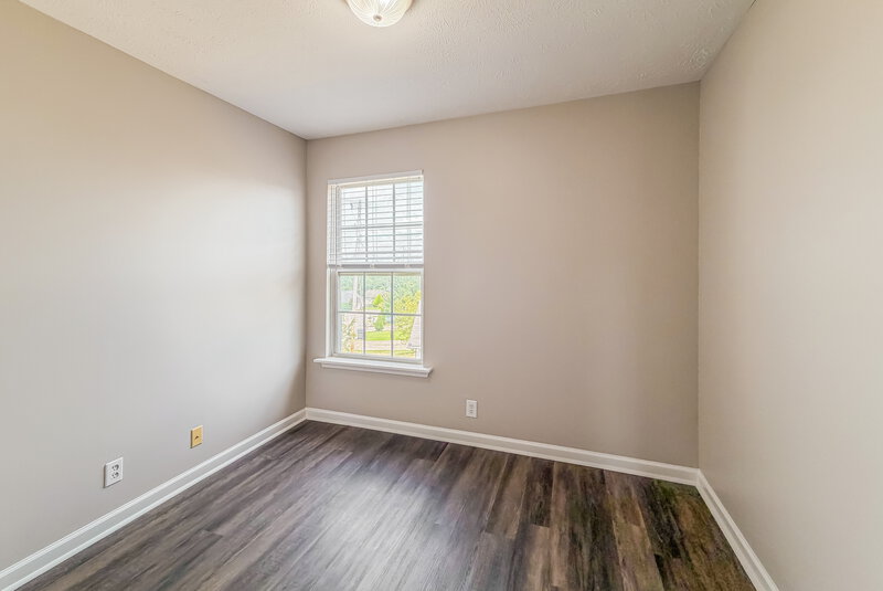 1,895/Mo, 927 Tom Hailey Blvd La Vergne, TN 37086 Bedroom View 3