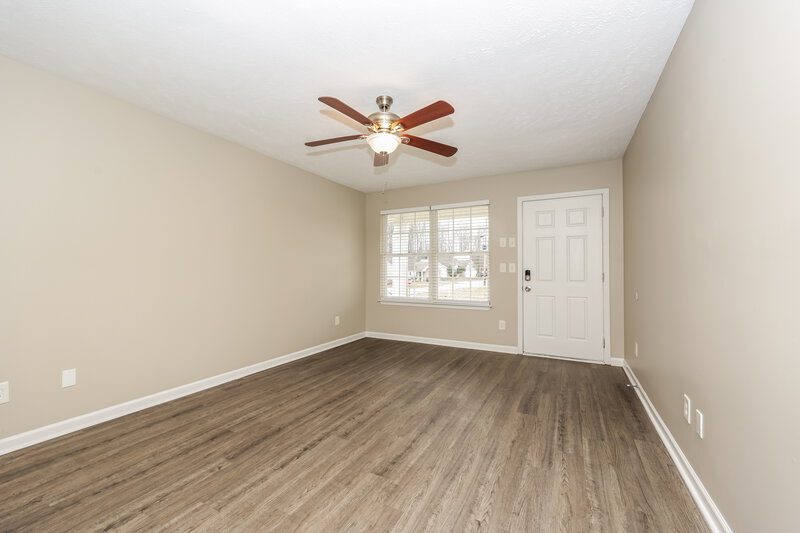 1,625/Mo, 179 Howard Woody Dr La Vergne, TN 37086 Main Bedroom View