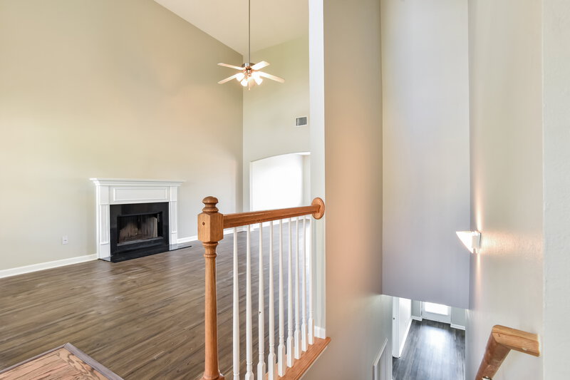 2,085/Mo, 1110 Harmony Ln La Vergne, TN 37086 Stairwell View