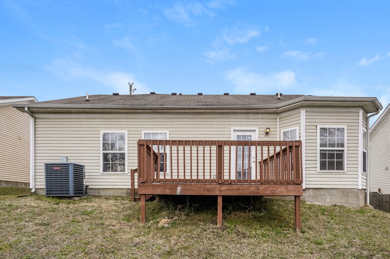 1,965/Mo, 1114 Sima Shabat Ct La Vergne, TN 37086 Rear View