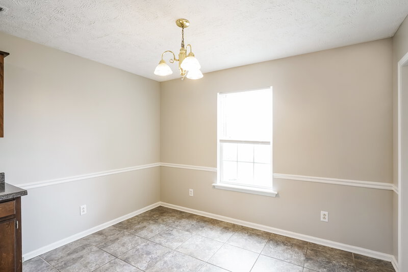 1,720/Mo, 1204 Smalls Ct La Vergne, TN 37086 Dining Room View