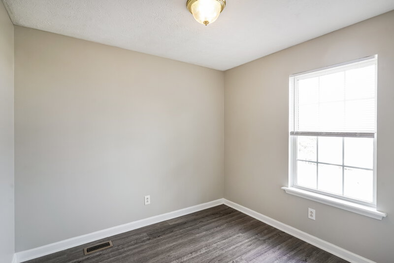 1,720/Mo, 1204 Smalls Ct La Vergne, TN 37086 Bedroom View 3