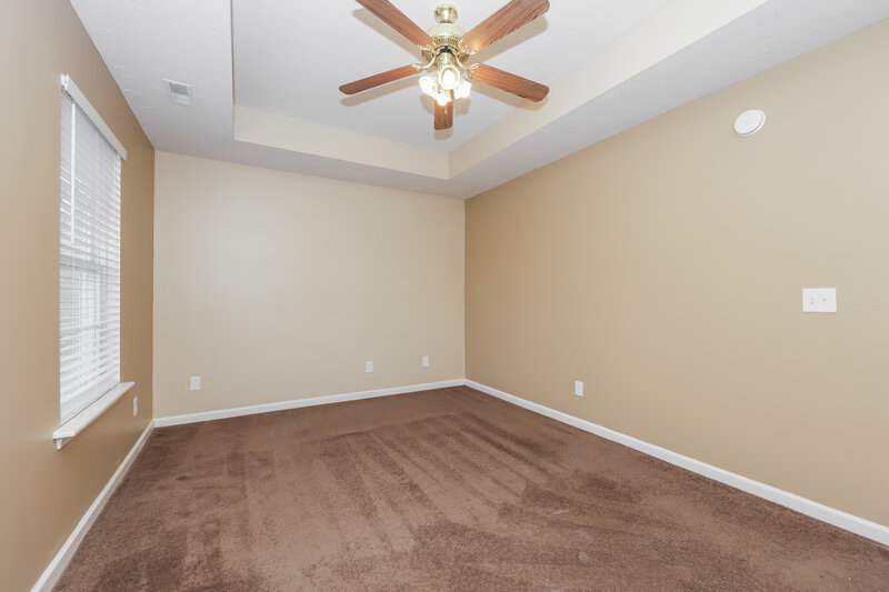 1,695/Mo, 1323 E Nir Shreibman Blvd La Vergne, TN 37086 Main Bedroom View 2