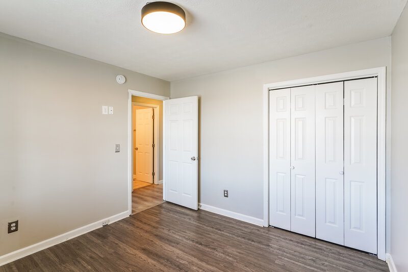 1,785/Mo, 126 Fergus Rd La Vergne, TN 37086 Bedroom View