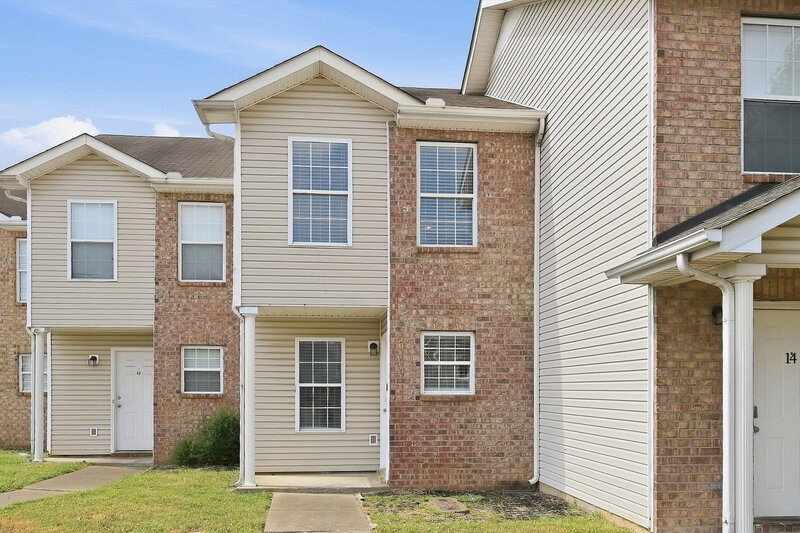 1,535/Mo, 4080 Nir Shreibman Blvd Apt 13 La Vergne, TN 37086 External View