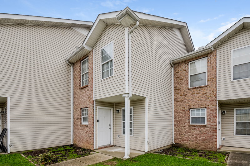1,425/Mo, 4080 Nir Shreibman Blvd Apt 5 La Vergne, TN 37086 Misc View