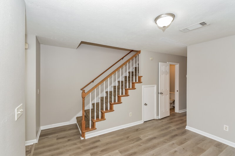 1,425/Mo, 4080 Nir Shreibman Blvd Apt 5 La Vergne, TN 37086 Misc View 2