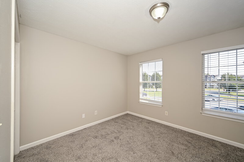 1,430/Mo, 4080 Nir Shreibman Blvd Apt 5 La Vergne, TN 37086 Bedroom View