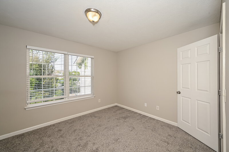 1,430/Mo, 4080 Nir Shreibman Blvd Apt 5 La Vergne, TN 37086 Bedroom View 2