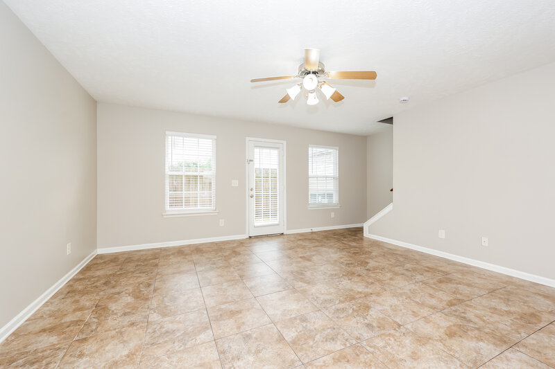 1,895/Mo, 3007 RG Buchanan Dr La Vergne, TN 37086 Living Room View 2
