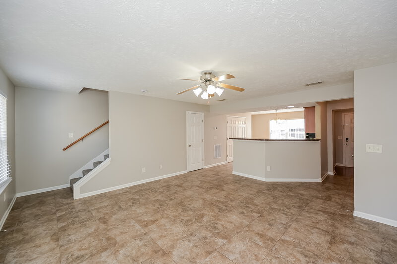 1,760/Mo, 3007 RG Buchanan Dr La Vergne, TN 37086 Living Room View 3