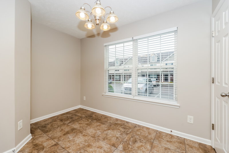 1,895/Mo, 3007 RG Buchanan Dr La Vergne, TN 37086 Dining Room View