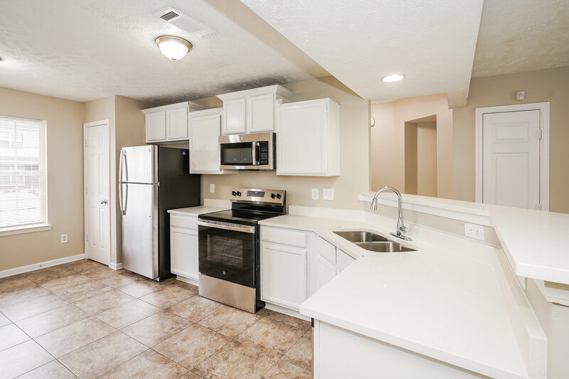 1,585/Mo, 3011 RG Buchanan Dr La Vergne, TN 37086 Kitchen View