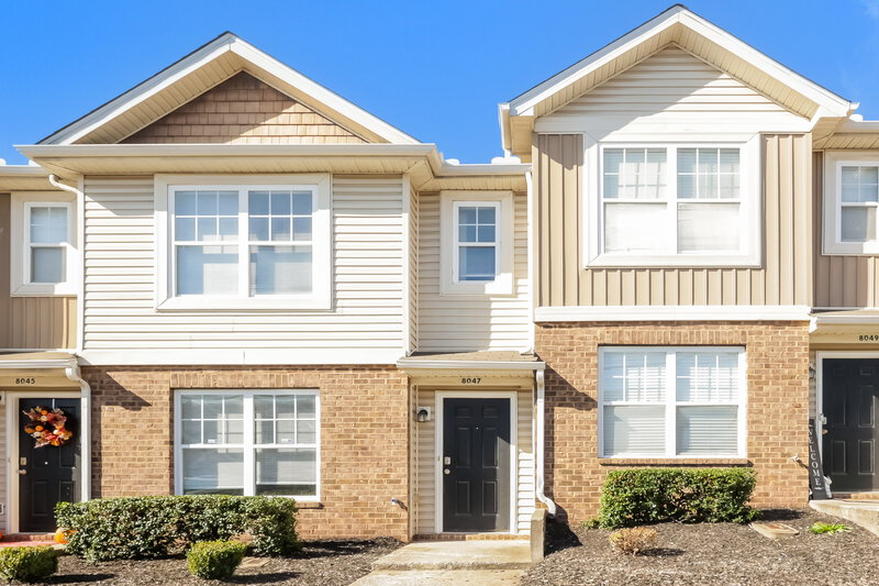 1,490/Mo, 8047 Logan Dr La Vergne, TN 37086 External View