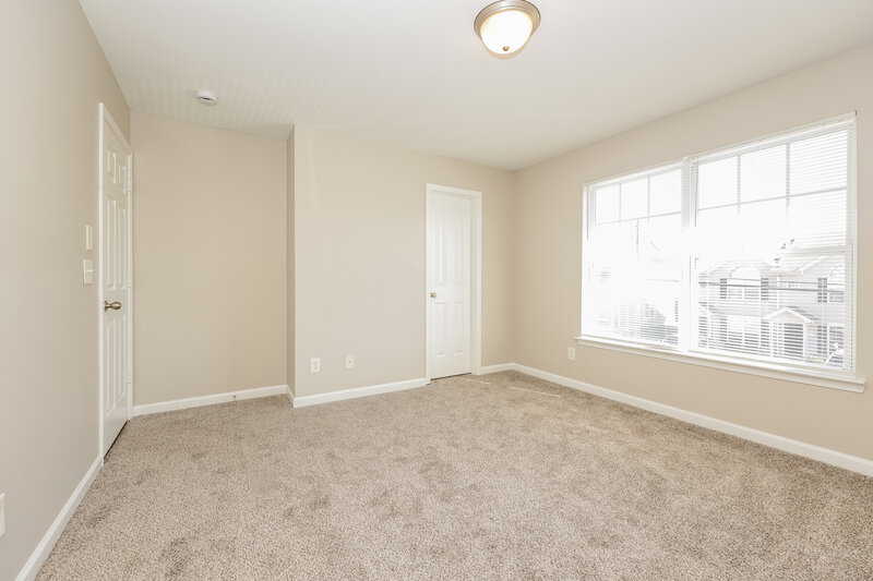 1,490/Mo, 8047 Logan Dr La Vergne, TN 37086 Main Bedroom View 2