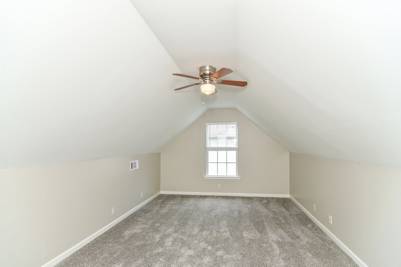2,265/Mo, 145 Lyndhurst Dr La Vergne, TN 37086 Bonus Room View
