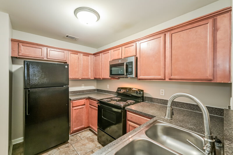 1,595/Mo, 8043 Logan Dr La Vergne, TN 37086 Misc View 5