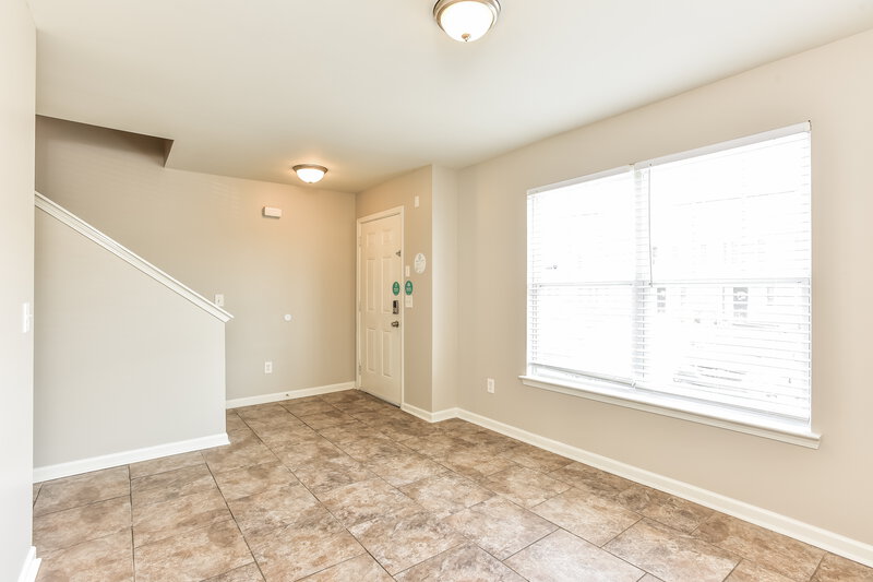 2,430/Mo, 8043 Logan Dr La Vergne, TN 37086 Family Room View 2