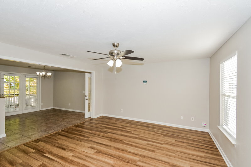 1,680/Mo, 283 Bill Stewart Blvd La Vergne, TN 37086 Dining Room View