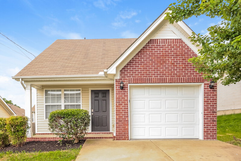 1,940/Mo, 174 Howard Woody Dr La Vergne, TN 37086 External View