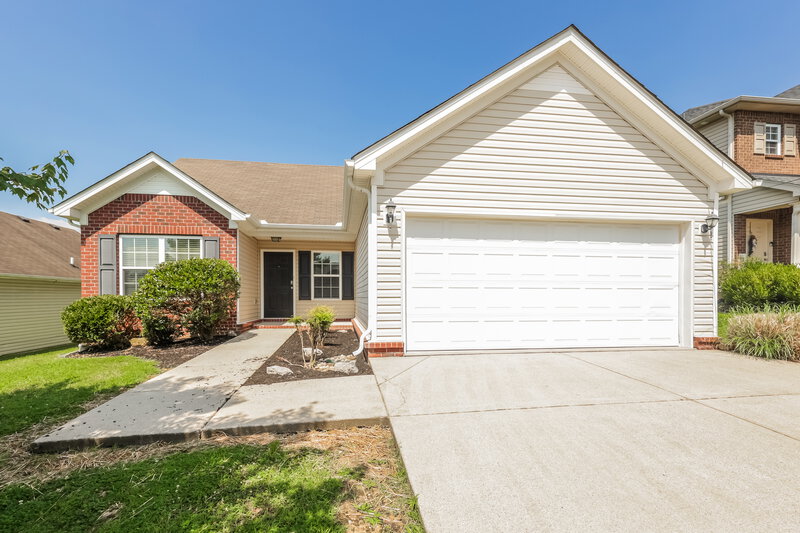 2,010/Mo, 305 Sarna Dr La Vergne, TN 37086 External View