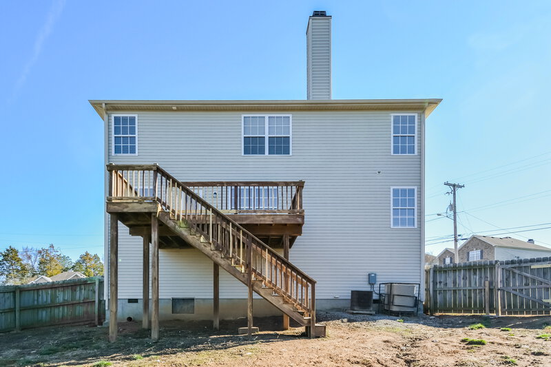 2,625/Mo, 1101 Modesto Ct La Vergne, TN 37086 Rear View